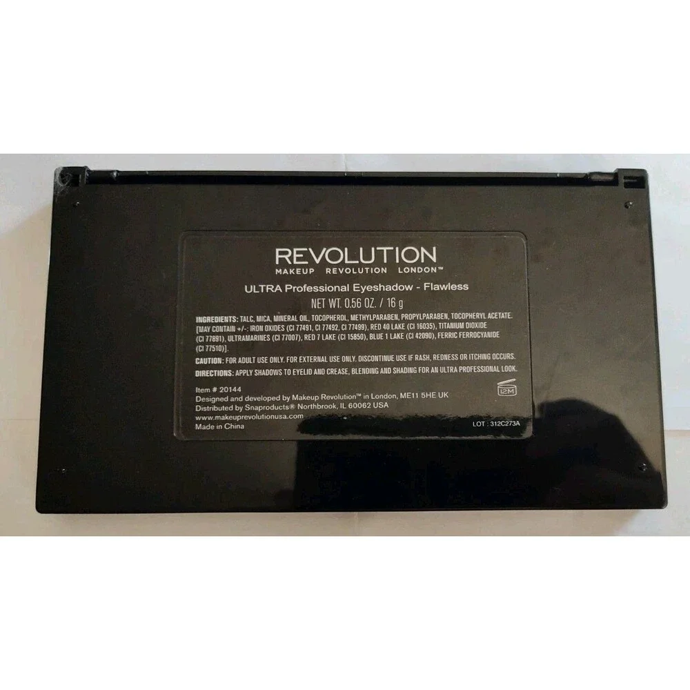Makeup Revolution FLAWLESS Ultra Eyeshadows ~ NEW IN BOX + FAST FREE SHIPPING - Picture 6 of 6